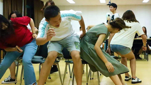 50個室內(nèi)趣味游戲活動，室內(nèi)團建活動小游戲大全